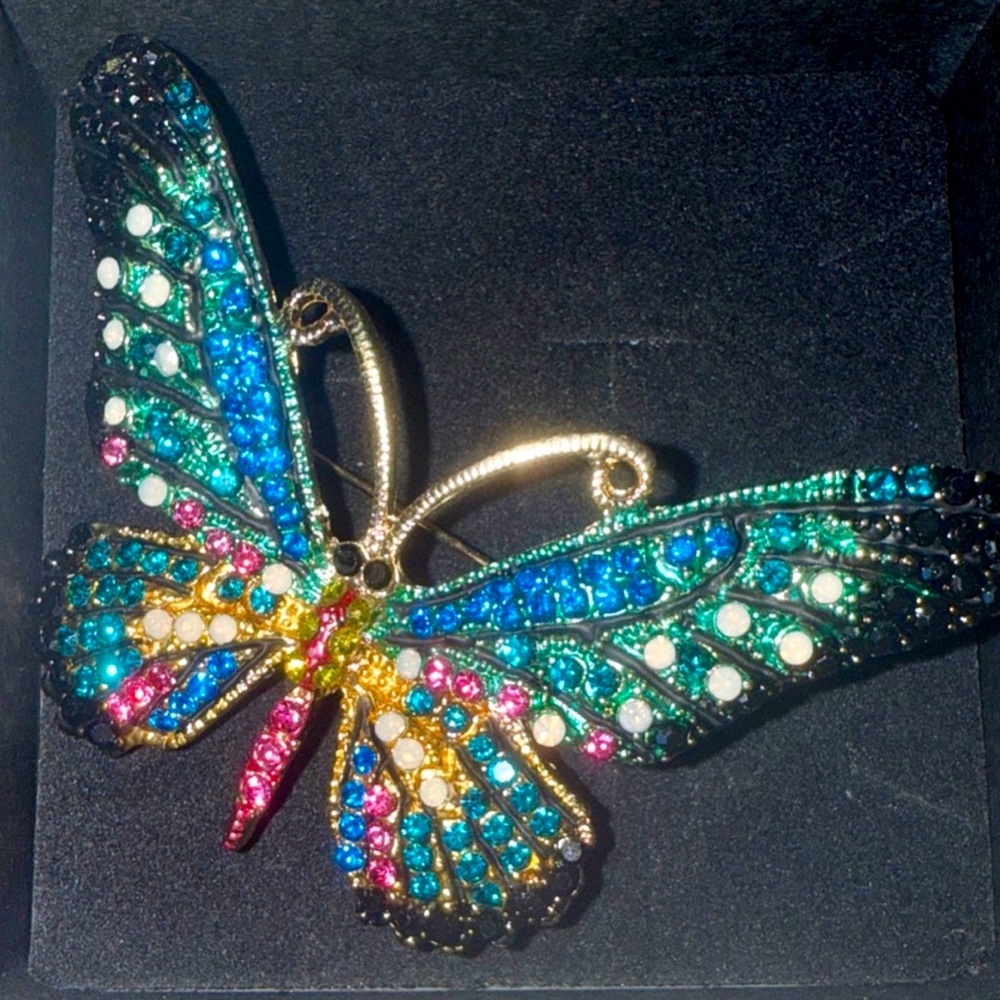 Elegant Multicolor Butterfly Brooch Crystal Rhinestones seen on Traitors!!